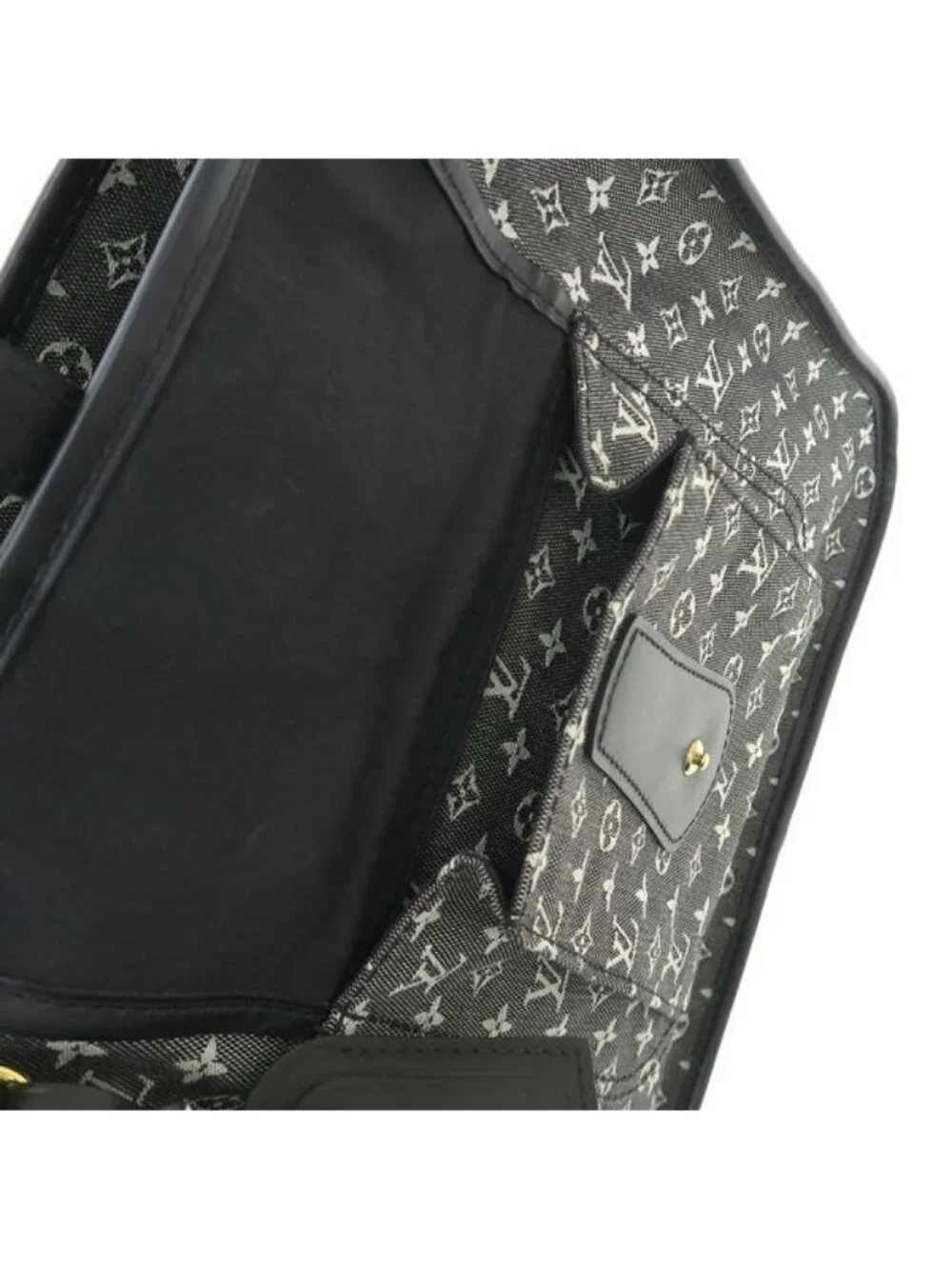 Louis Vuitton Monogram Mini Besace Marie Kate a Shoulder Bag